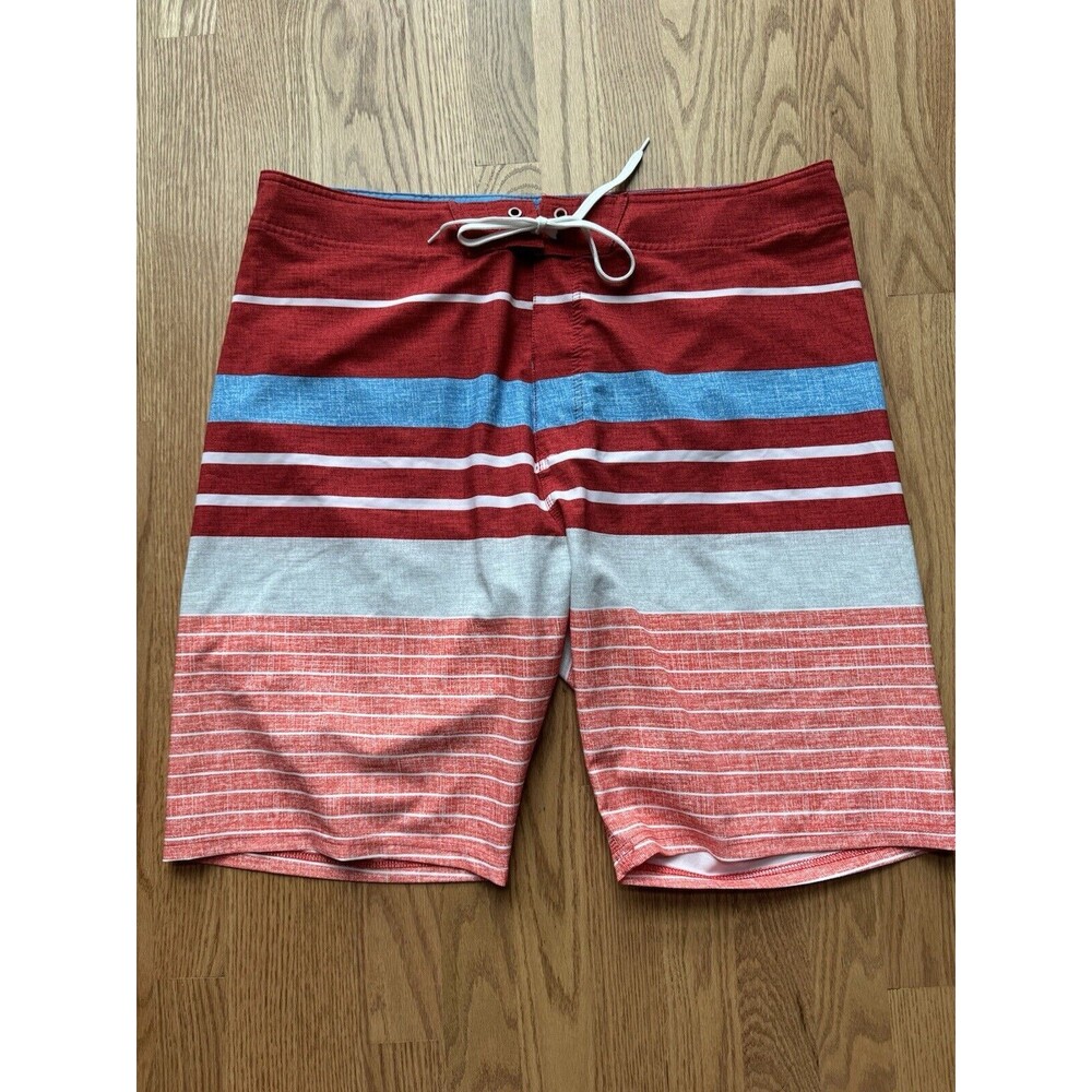 Old Navy California Swimming Suit Trunks‎ Men’s Size 38 Red Board Shorts